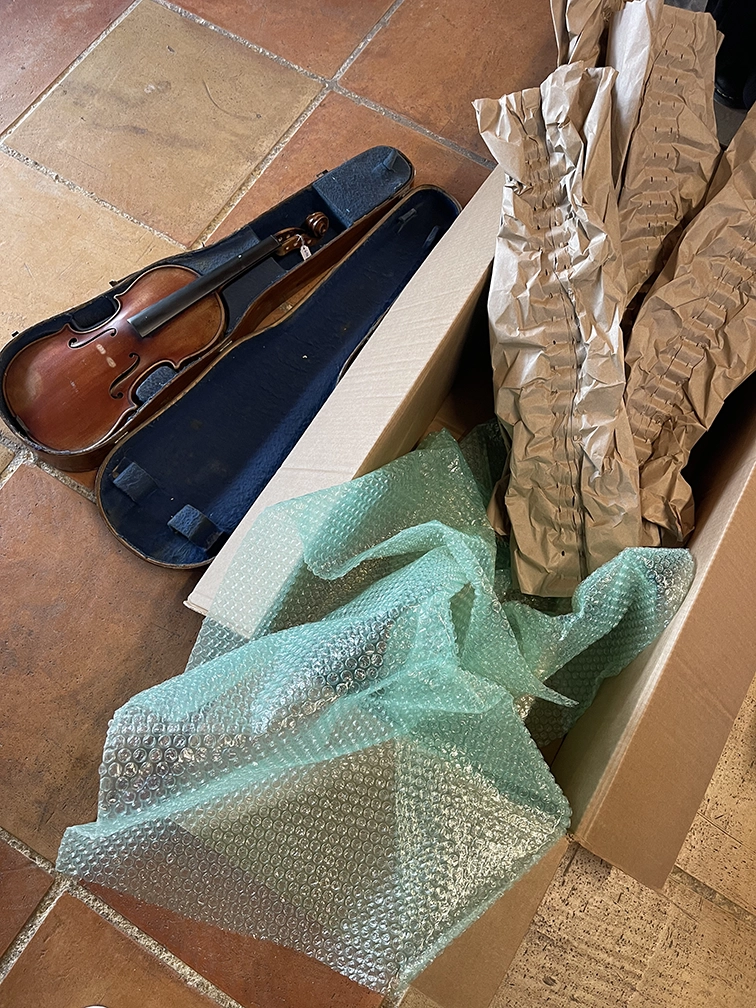 Emballage pour expédition de violon